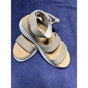 NWOB Steve Madden Schelle  Platform Wedge Sandals Women's Taupe Multi Size 9 $45